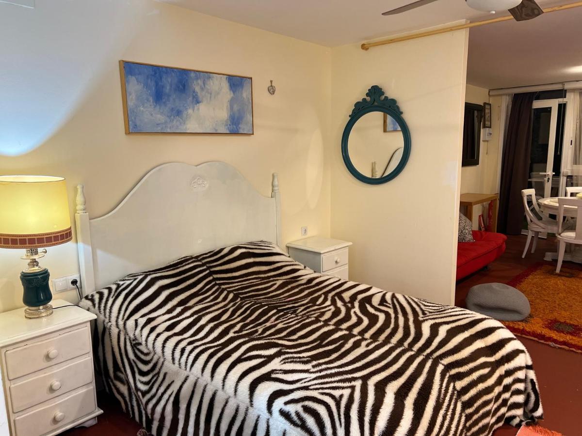 Apartamento Abierto Con Patio Matadepera 外观 照片